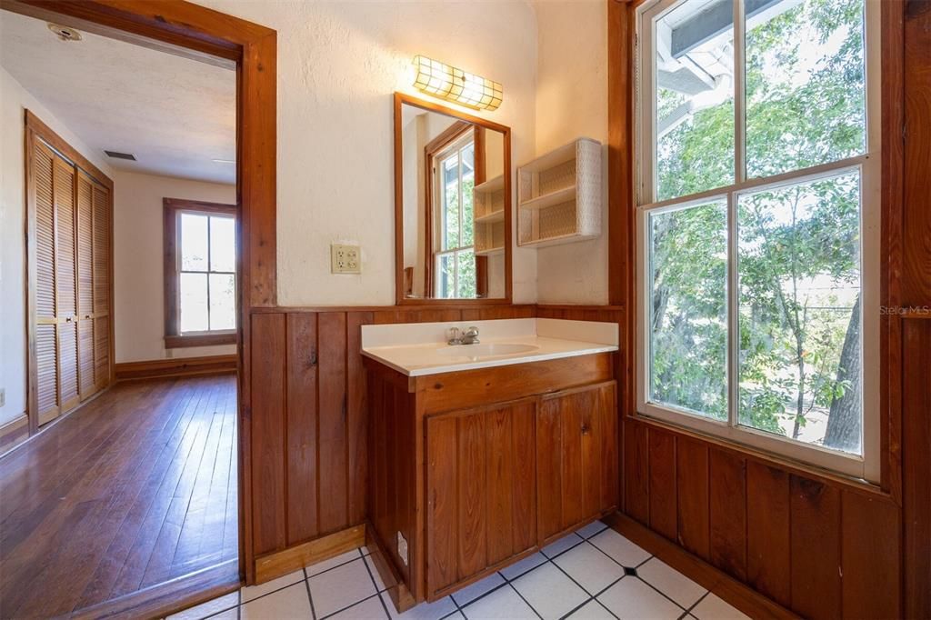 Active With Contract: $565,000 (4 beds, 3 baths, 2892 Square Feet)