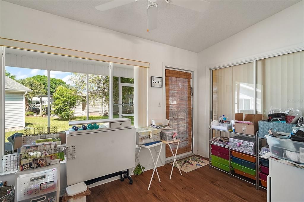 Active With Contract: $198,000 (2 beds, 2 baths, 1420 Square Feet)