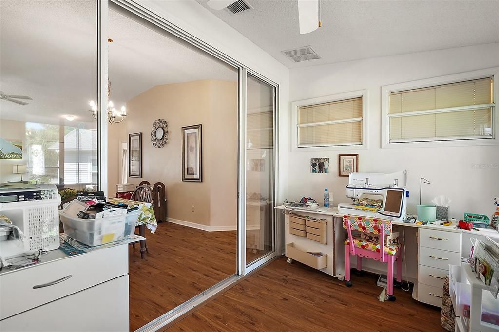 Active With Contract: $198,000 (2 beds, 2 baths, 1420 Square Feet)