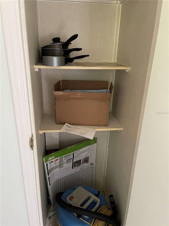 待售: $385,000 (3 贝兹, 2 浴室, 1296 平方英尺)