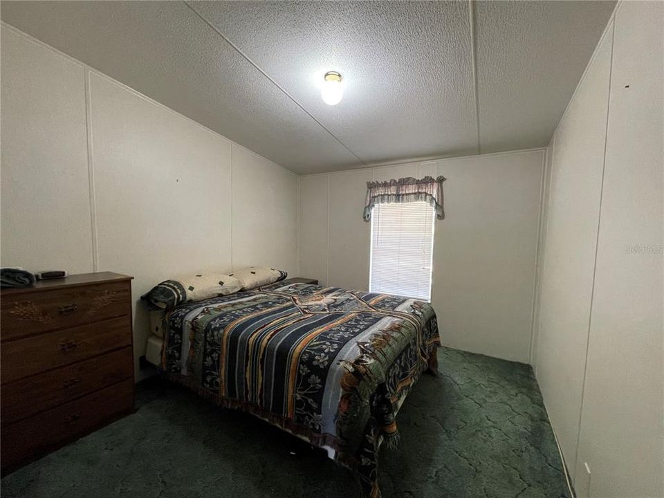 待售: $385,000 (3 贝兹, 2 浴室, 1296 平方英尺)