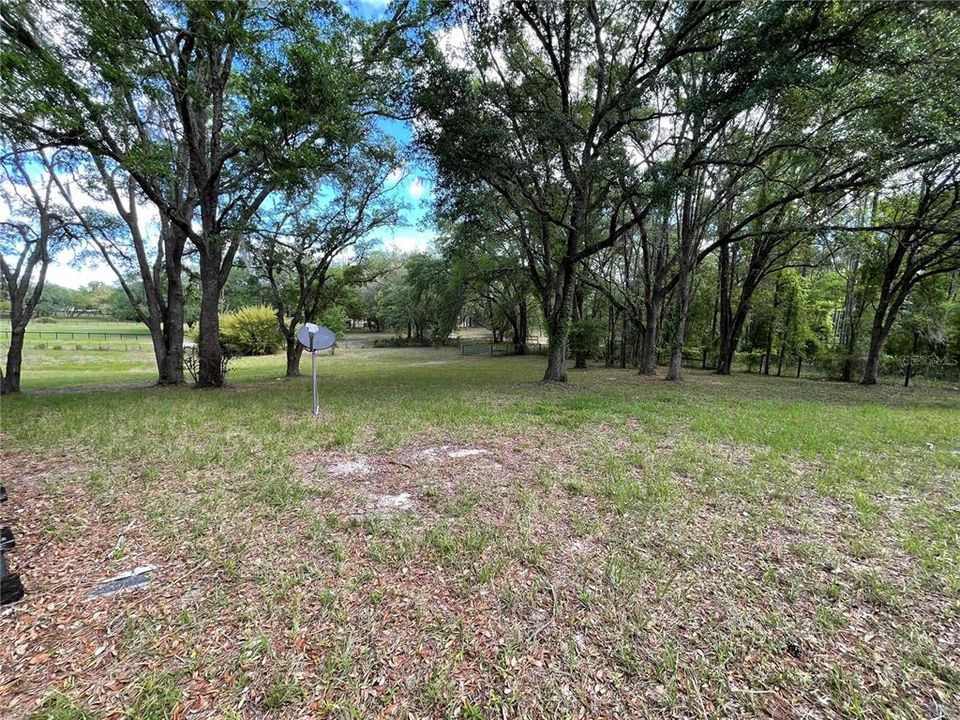 待售: $385,000 (3 贝兹, 2 浴室, 1296 平方英尺)