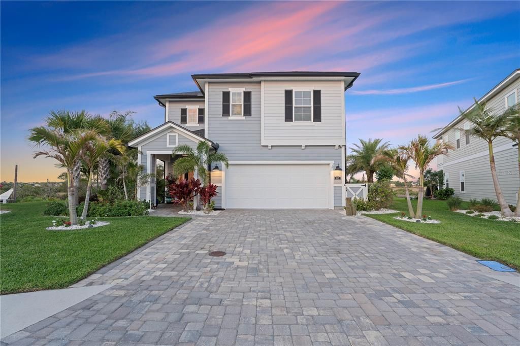 For Sale: $1,849,900 (4 beds, 3 baths, 2665 Square Feet)