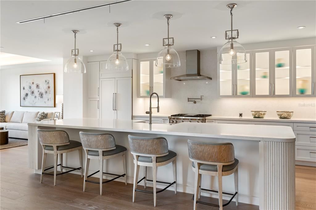 For Sale: $10,250,000 (4 beds, 4 baths, 7015 Square Feet)