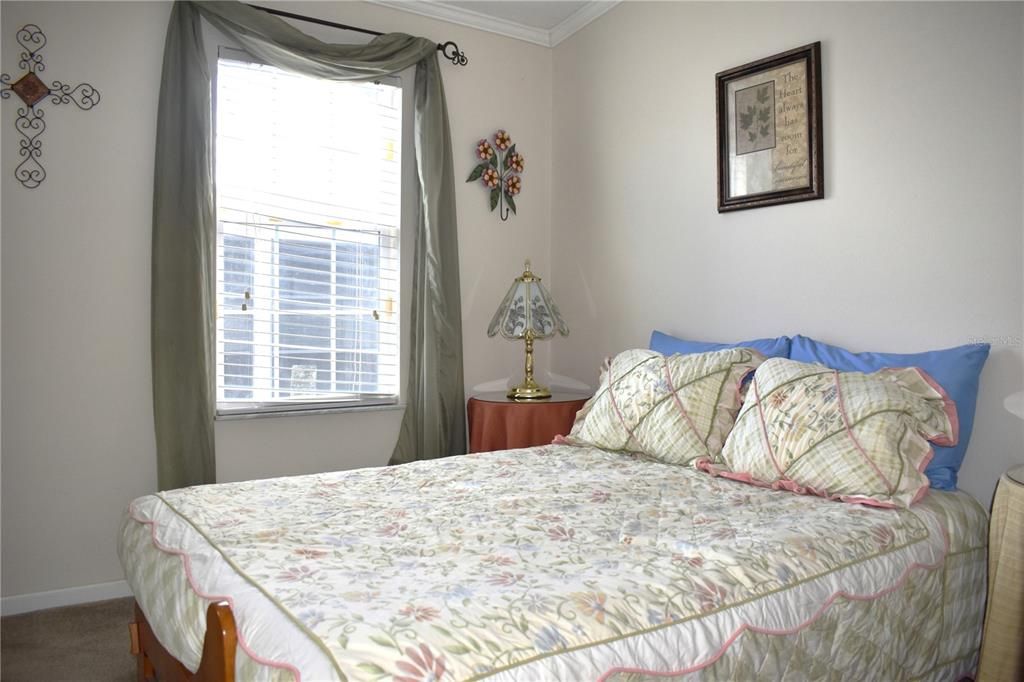 Activo con contrato: $148,900 (2 camas, 2 baños, 770 Pies cuadrados)