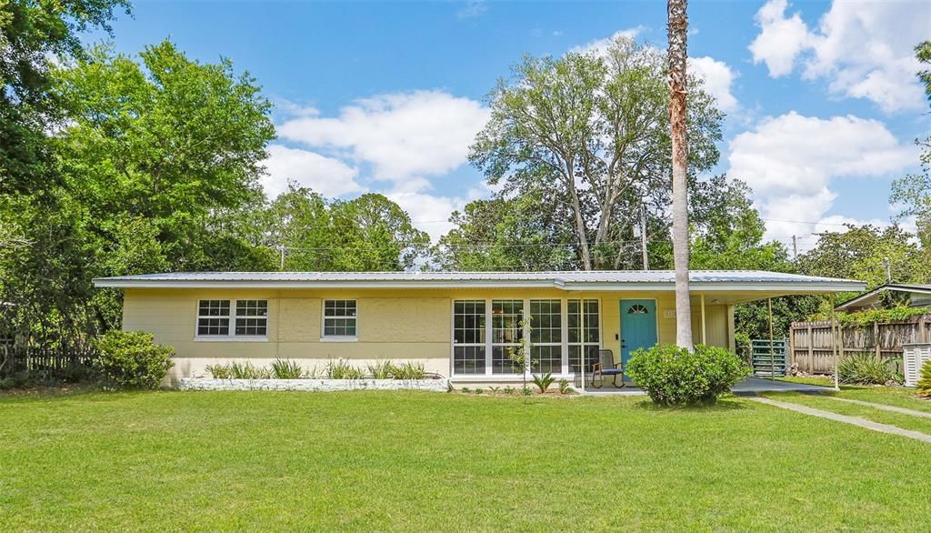 Recently Sold: $260,000 (3 beds, 1 baths, 1104 Square Feet)