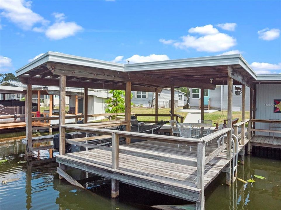 En Venta: $313,900 (3 camas, 2 baños, 1704 Pies cuadrados)