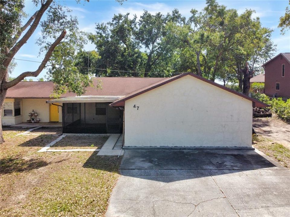 Recently Rented: $1,495 (3 beds, 2 baths, 1900 Square Feet)