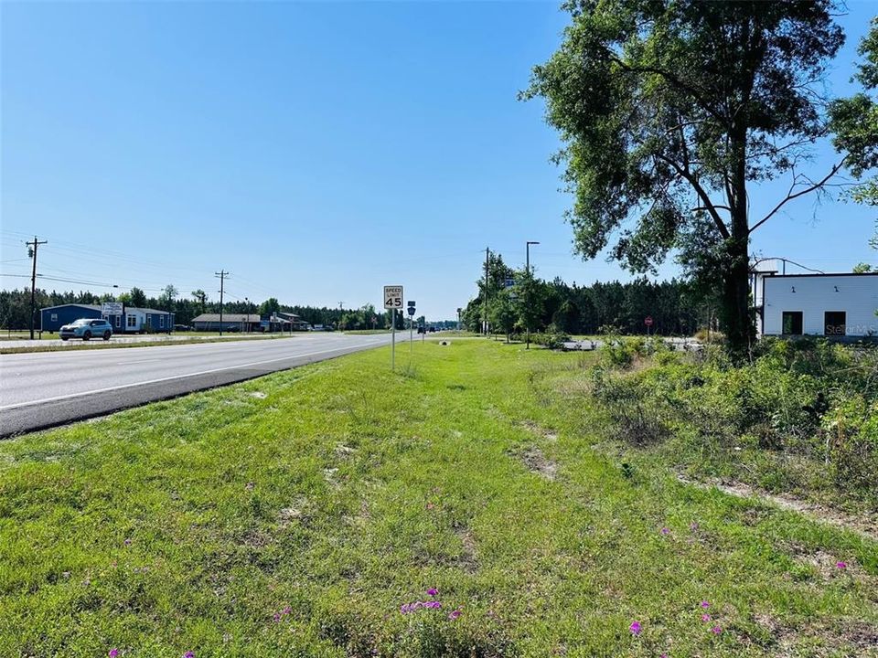 For Sale: $190,000 (0.94 acres)