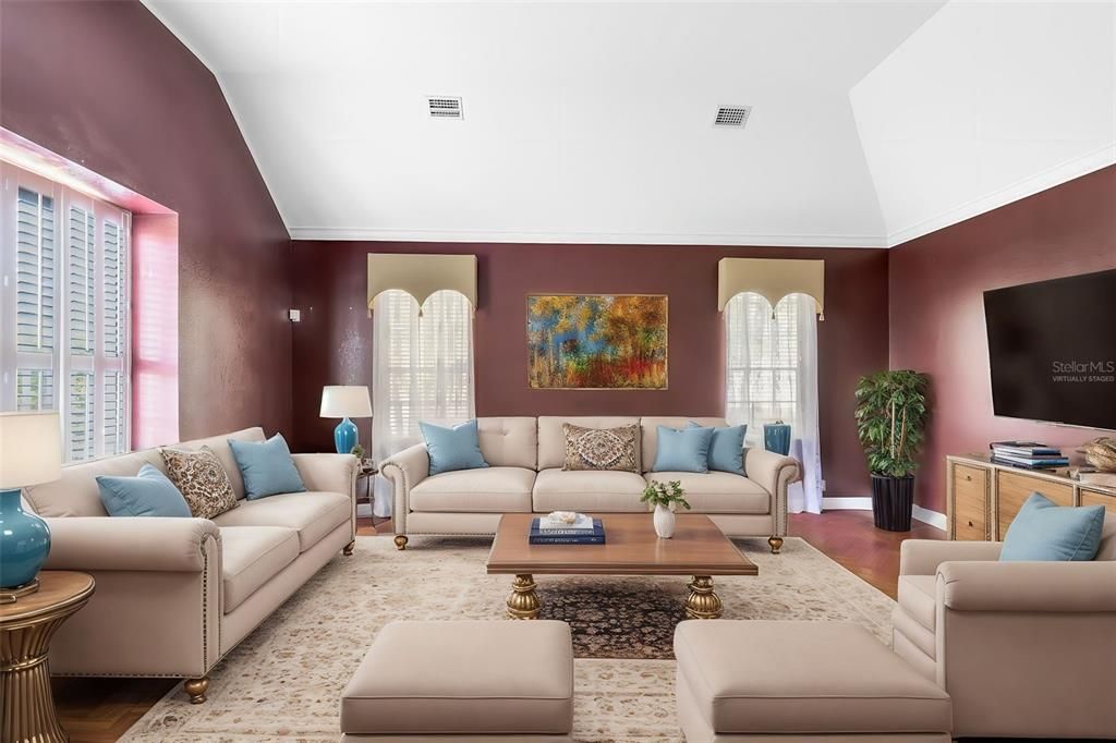 На продажу: $824,000 (7 спален, 4 ванн, 5777 Квадратных фут)