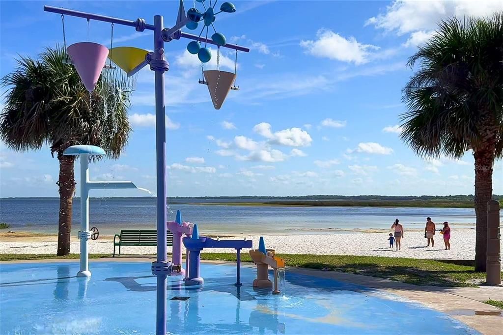 На продажу: $824,000 (7 спален, 4 ванн, 5777 Квадратных фут)