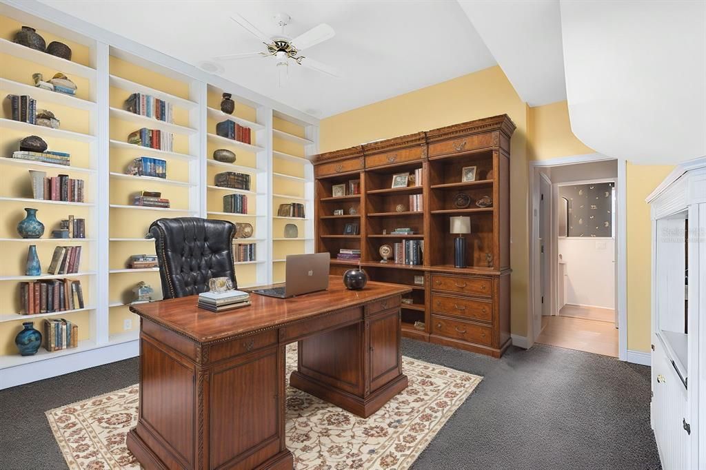 На продажу: $824,000 (7 спален, 4 ванн, 5777 Квадратных фут)