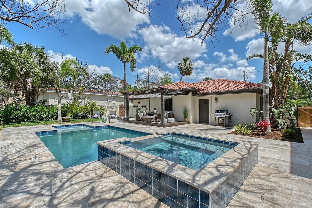 For Sale: $1,699,000 (3 beds, 2 baths, 2974 Square Feet)