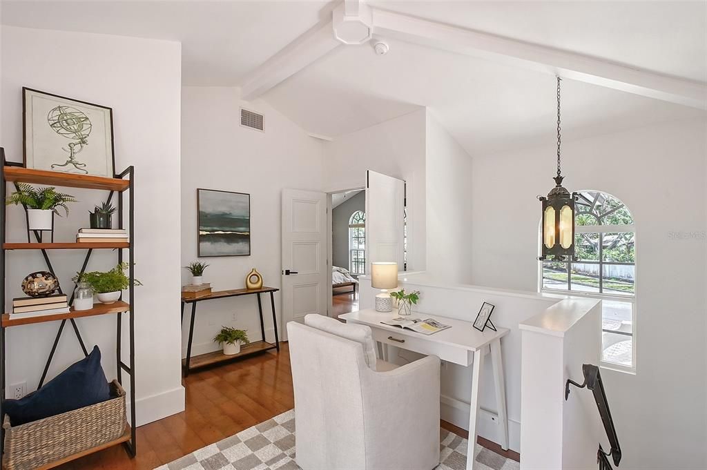 For Sale: $1,699,000 (3 beds, 2 baths, 2974 Square Feet)