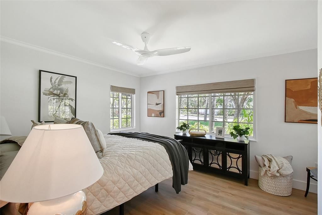 For Sale: $1,699,000 (3 beds, 2 baths, 2974 Square Feet)