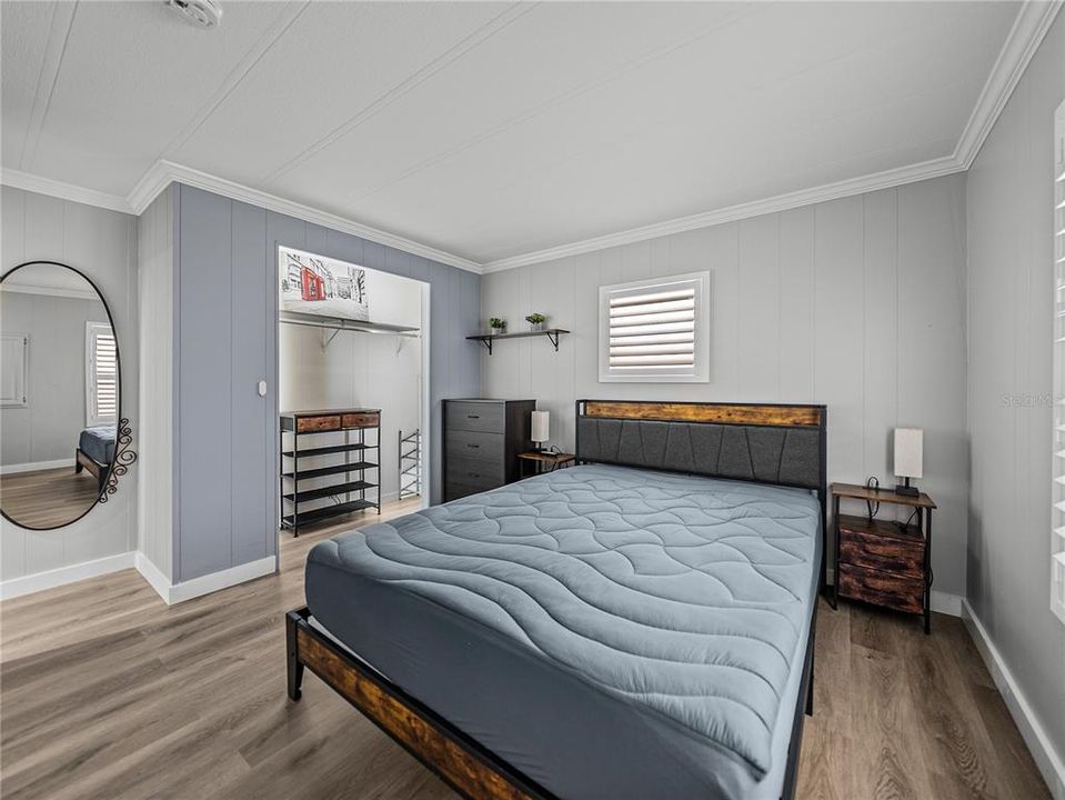 Под контрактом: $199,900 (2 спален, 2 ванн, 1080 Квадратных фут)