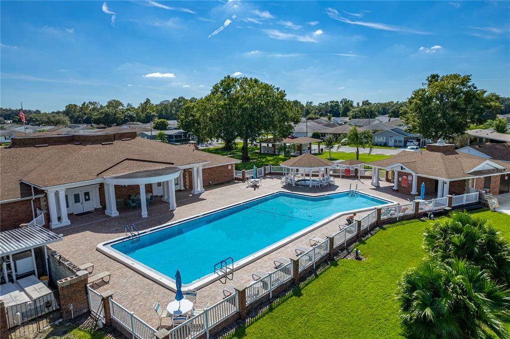 Active With Contract: $215,000 (2 beds, 2 baths, 1087 Square Feet)