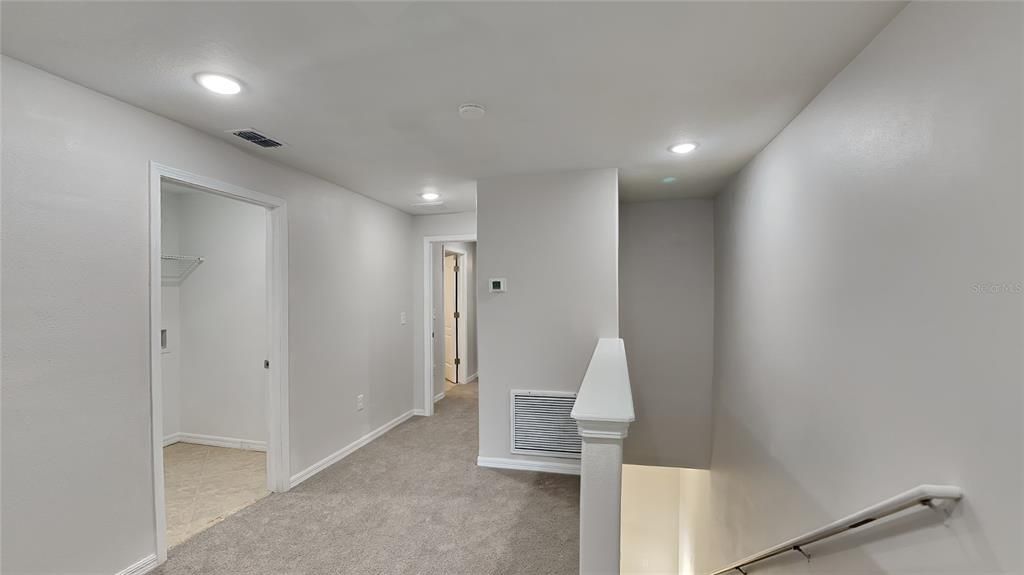 На продажу: $244,900 (2 спален, 2 ванн, 1548 Квадратных фут)