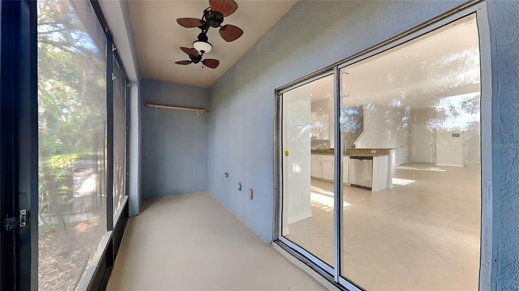 На продажу: $244,900 (2 спален, 2 ванн, 1548 Квадратных фут)