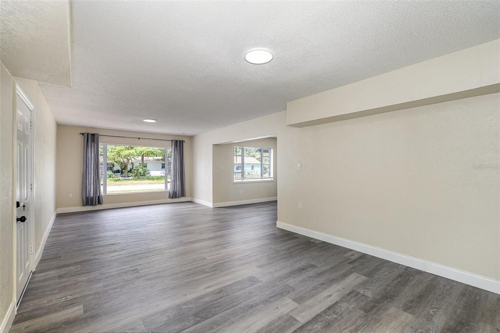 En Venta: $308,900 (3 camas, 2 baños, 1772 Pies cuadrados)