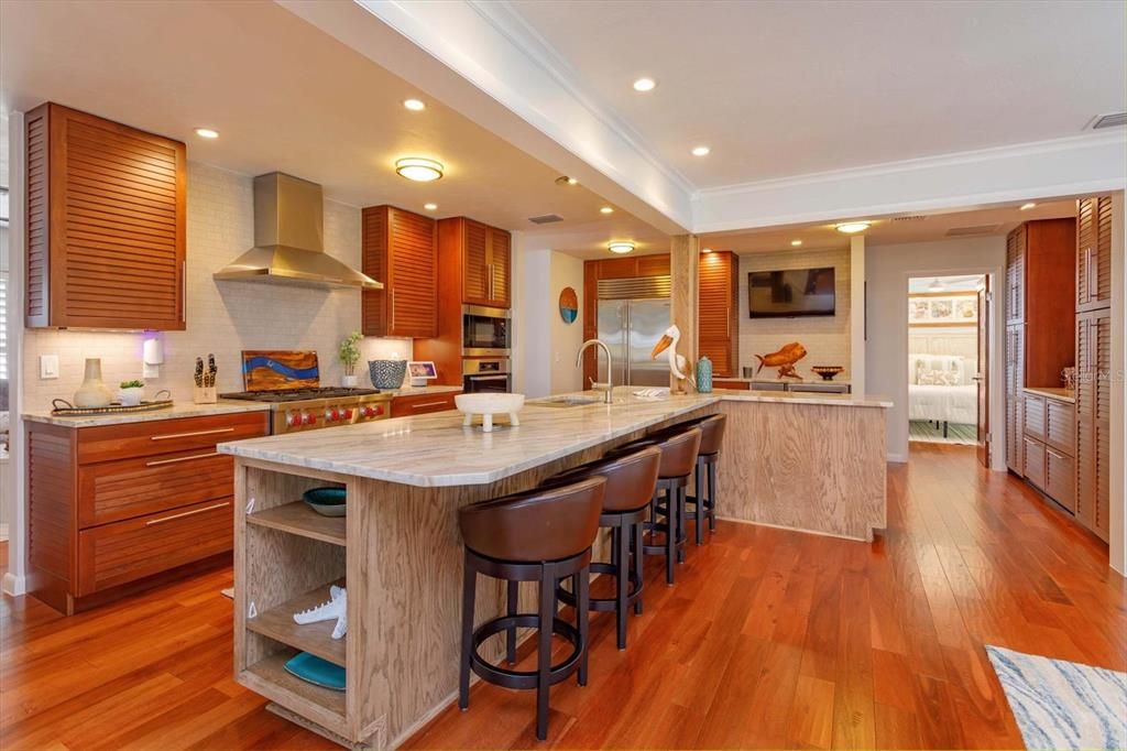 For Sale: $1,600,000 (3 beds, 2 baths, 2005 Square Feet)