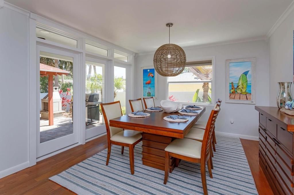 For Sale: $1,600,000 (3 beds, 2 baths, 2005 Square Feet)