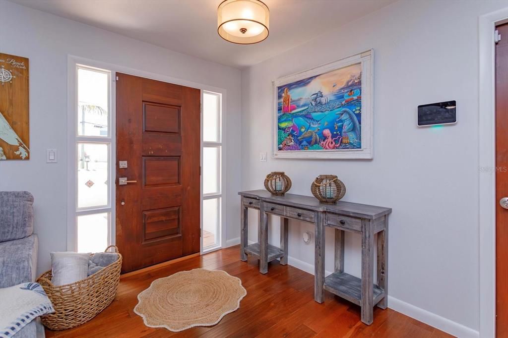 For Sale: $1,600,000 (3 beds, 2 baths, 2005 Square Feet)