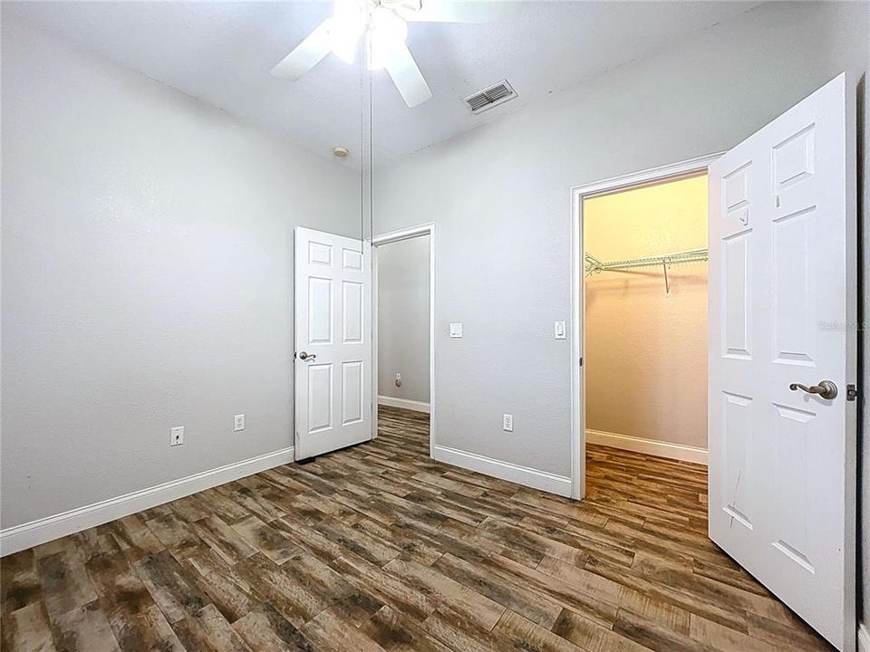 For Sale: $315,000 (3 beds, 2 baths, 1533 Square Feet)