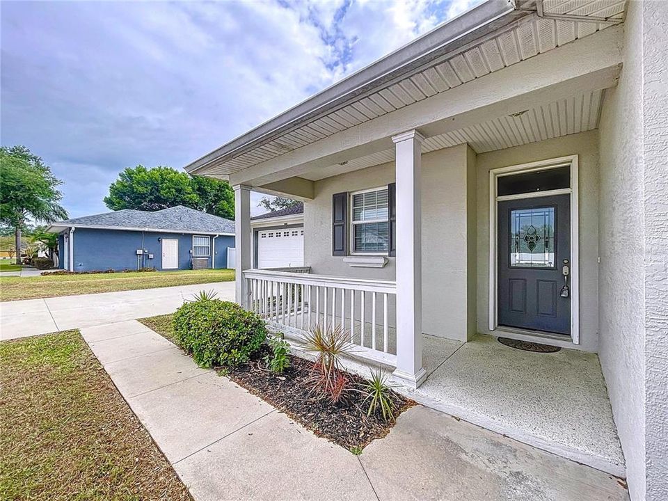 For Sale: $315,000 (3 beds, 2 baths, 1533 Square Feet)