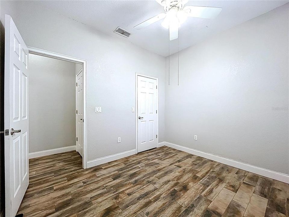 For Sale: $315,000 (3 beds, 2 baths, 1533 Square Feet)