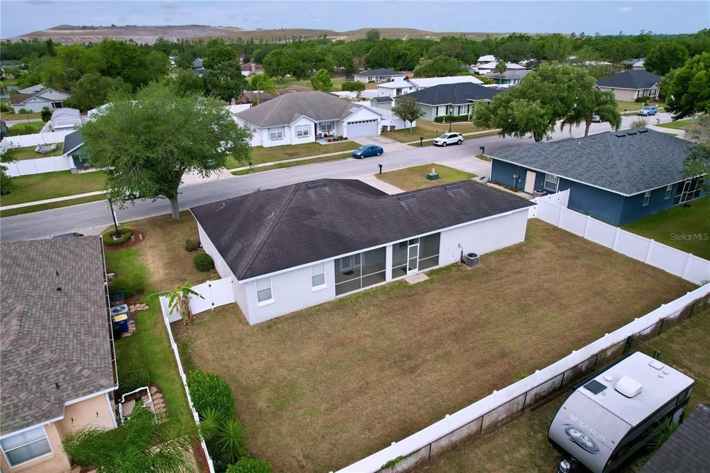 For Sale: $315,000 (3 beds, 2 baths, 1533 Square Feet)