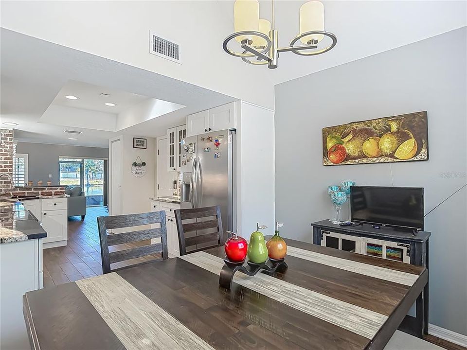 For Sale: $290,000 (3 beds, 2 baths, 1534 Square Feet)