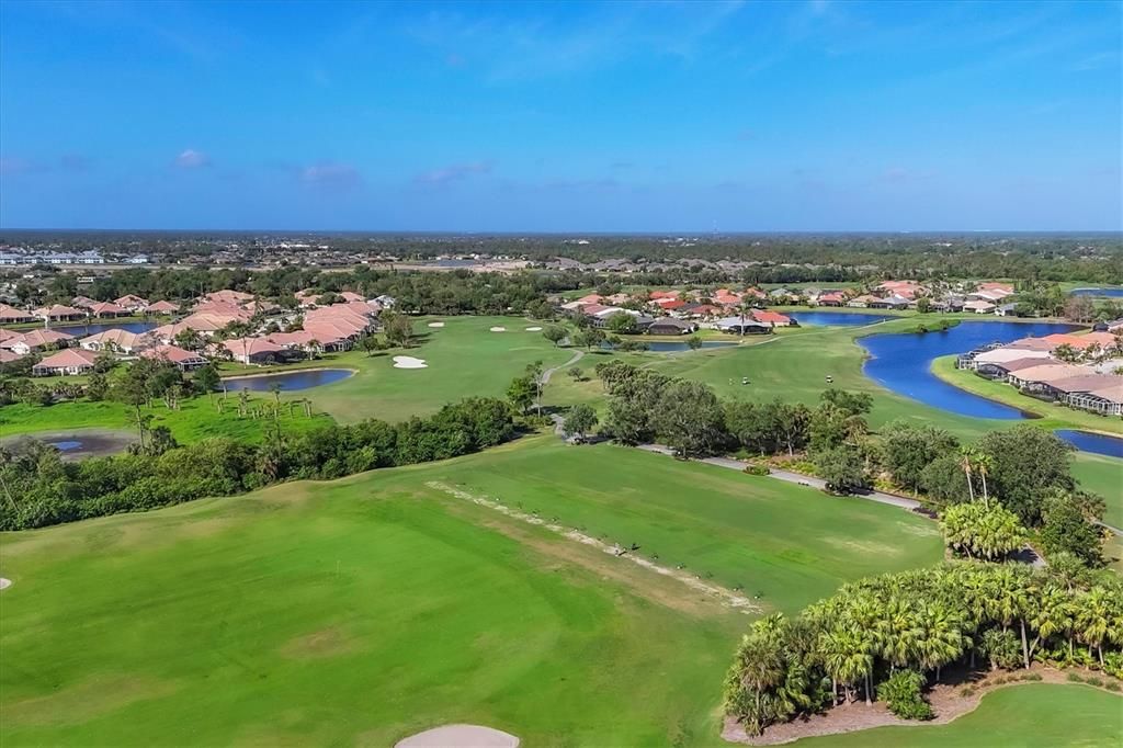 En Venta: $599,999 (4 camas, 3 baños, 2714 Pies cuadrados)