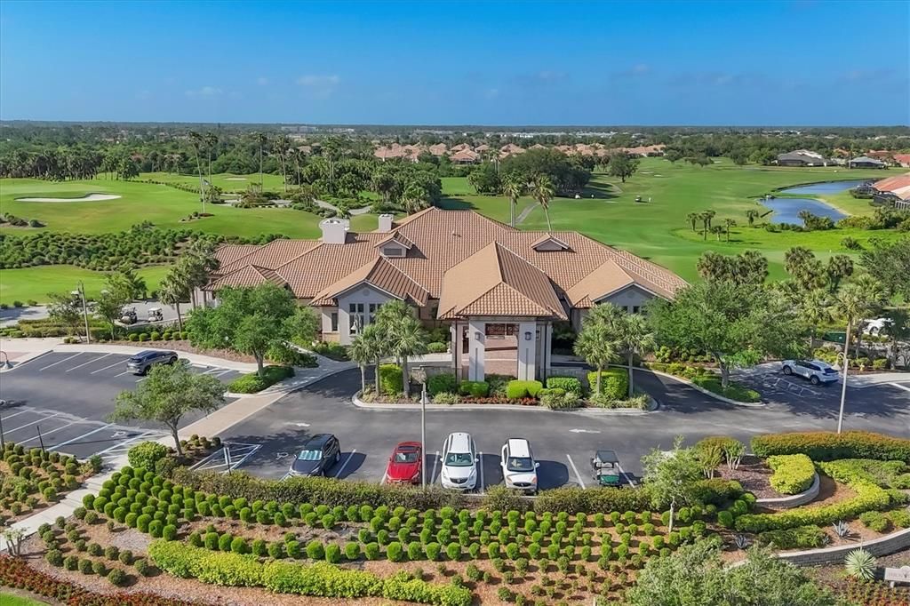 En Venta: $599,999 (4 camas, 3 baños, 2714 Pies cuadrados)