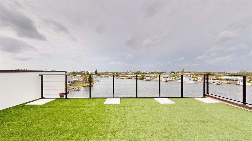 En Venta: $840,000 (4 camas, 2 baños, 2396 Pies cuadrados)