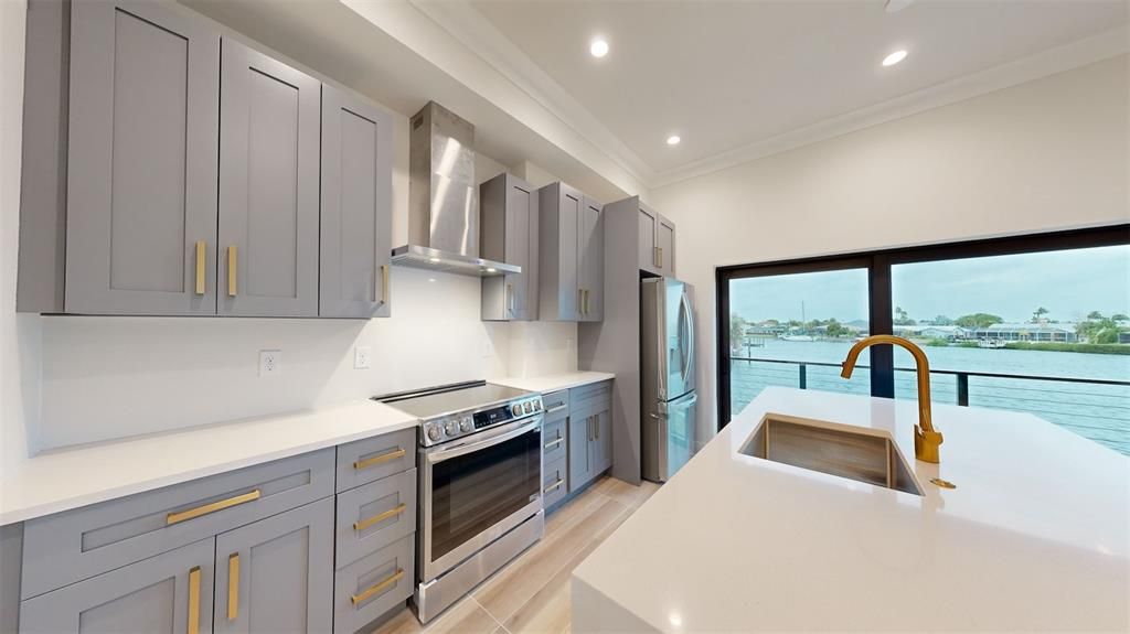 En Venta: $840,000 (4 camas, 2 baños, 2396 Pies cuadrados)