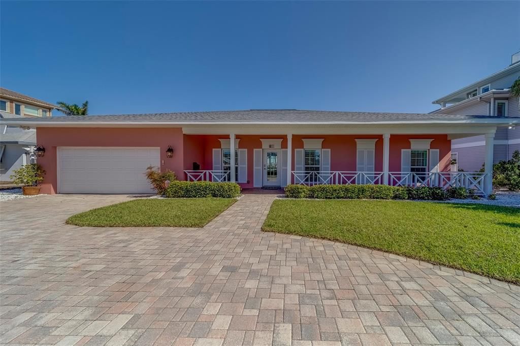 Recently Rented: $5,250 (3 beds, 2 baths, 2129 Square Feet)