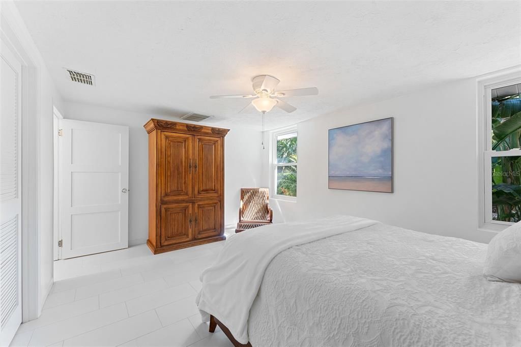 Primary Suite Bedroom