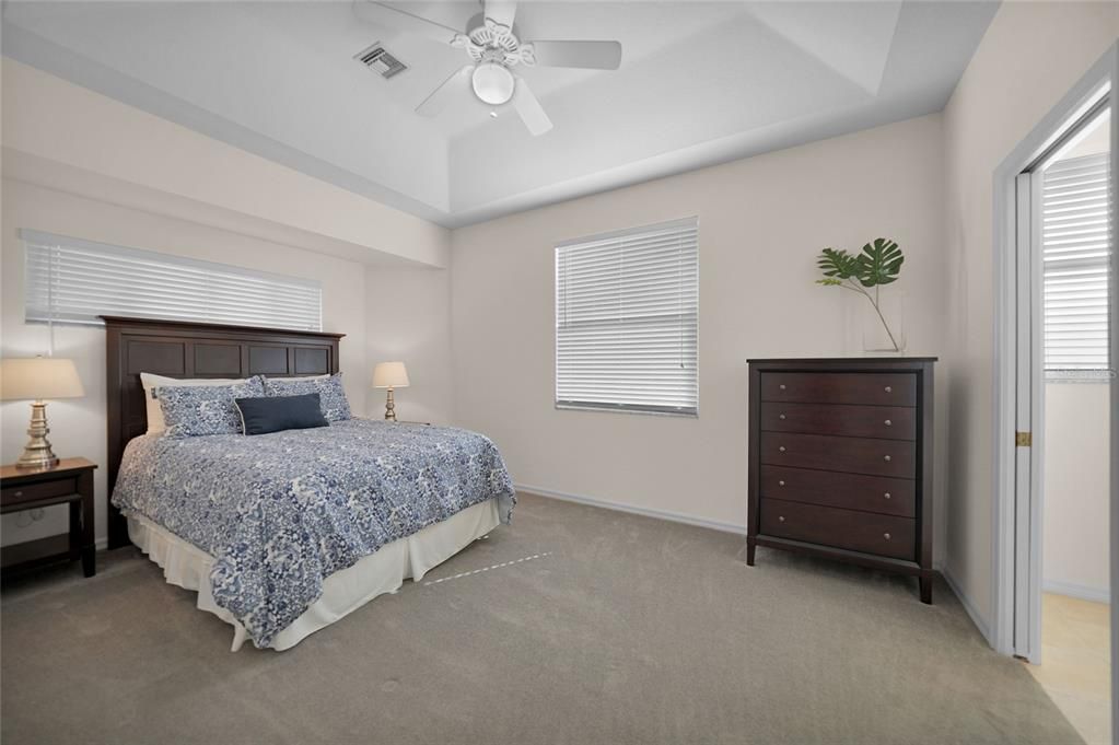 For Sale: $649,900 (4 beds, 3 baths, 2562 Square Feet)