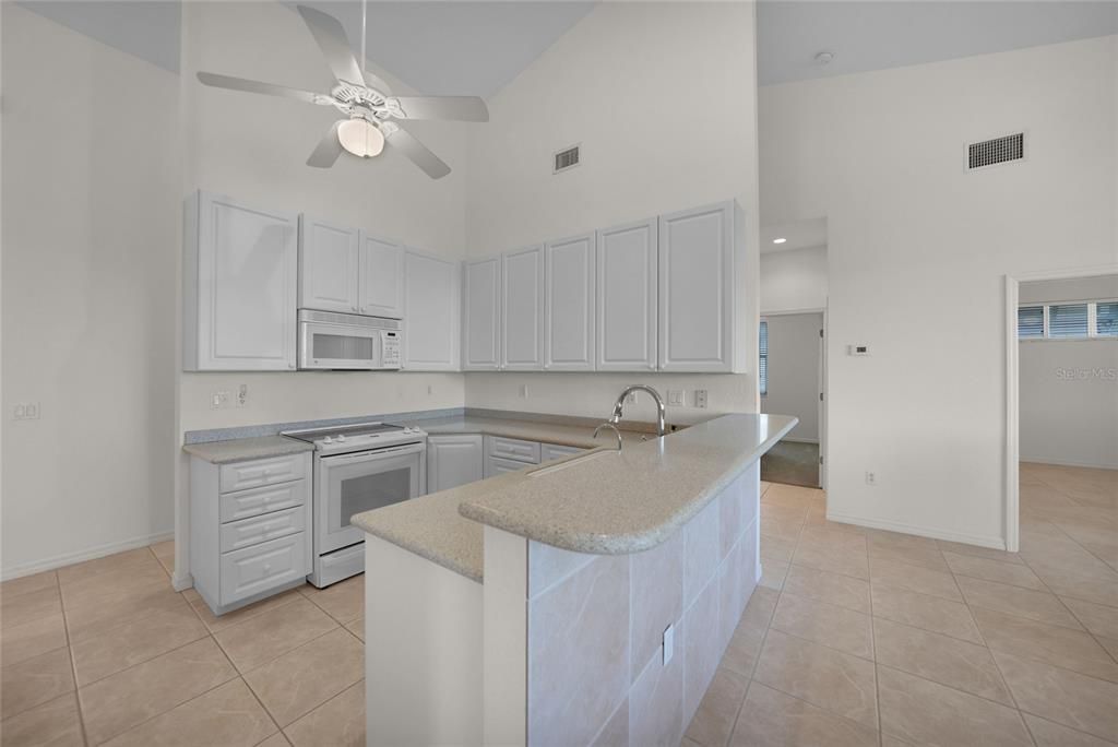 For Sale: $649,900 (4 beds, 3 baths, 2562 Square Feet)