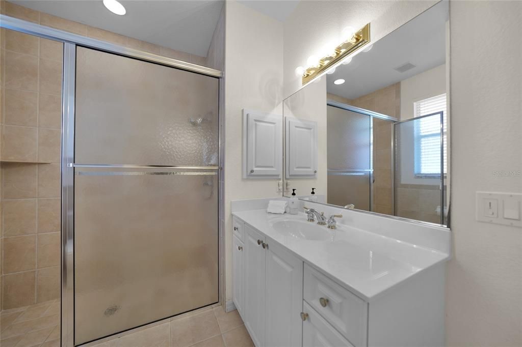 For Sale: $649,900 (4 beds, 3 baths, 2562 Square Feet)