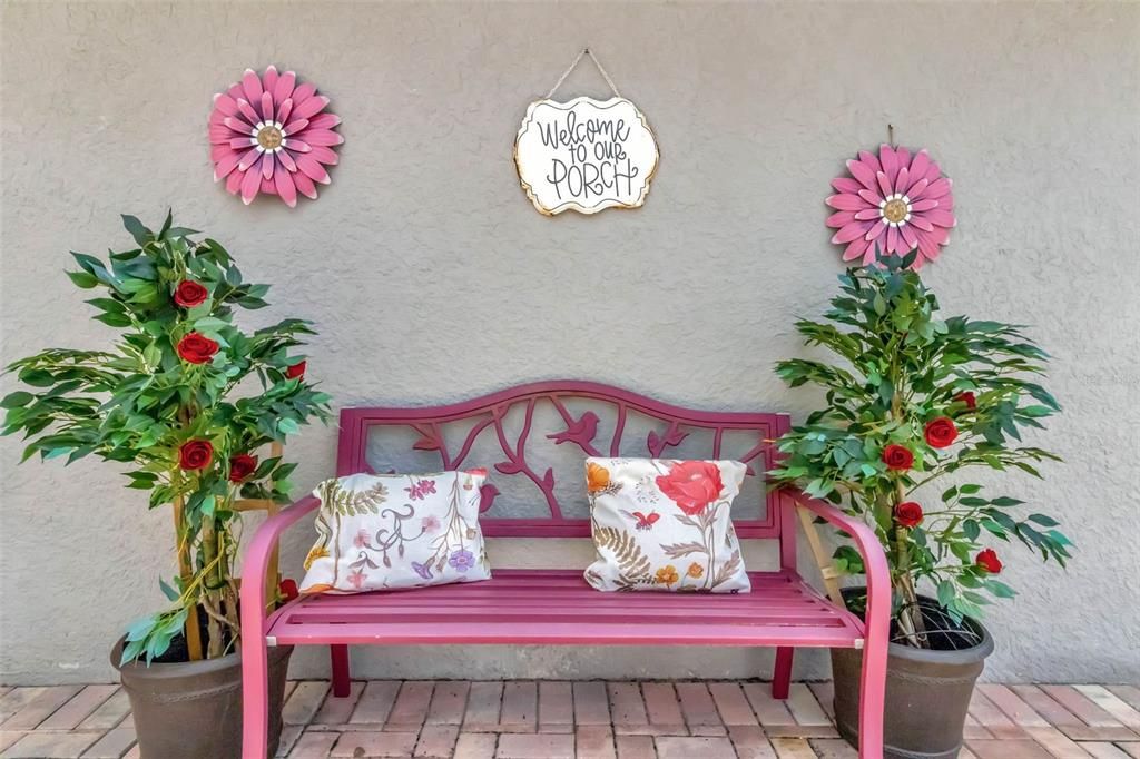 For Sale: $285,000 (3 beds, 2 baths, 1594 Square Feet)