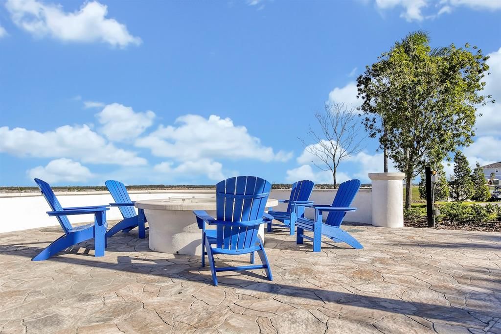 For Sale: $489,000 (5 beds, 4 baths, 2283 Square Feet)