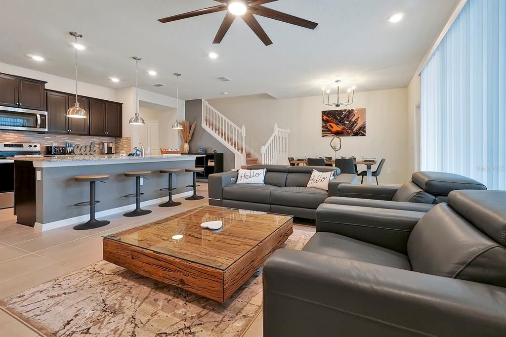 For Sale: $489,000 (5 beds, 4 baths, 2283 Square Feet)