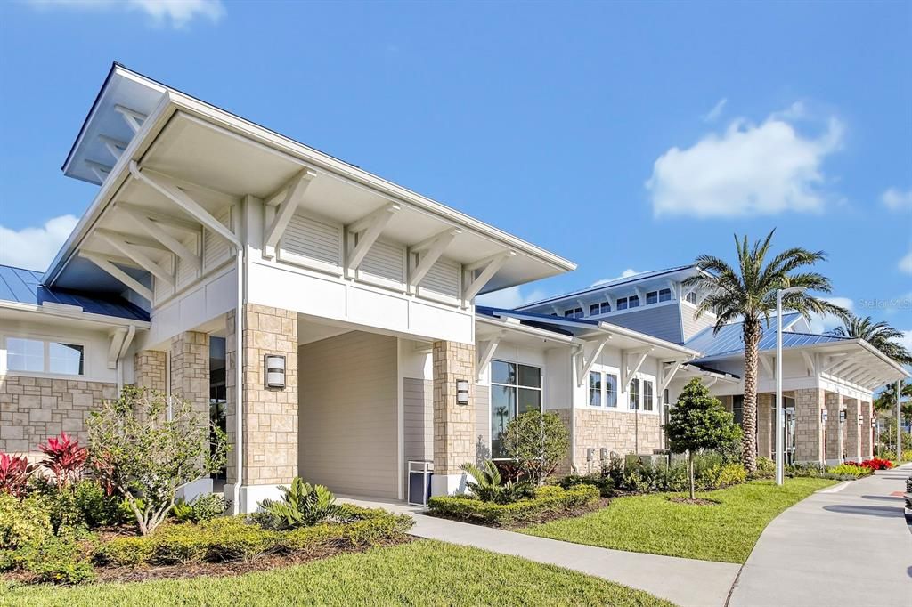 For Sale: $489,000 (5 beds, 4 baths, 2283 Square Feet)