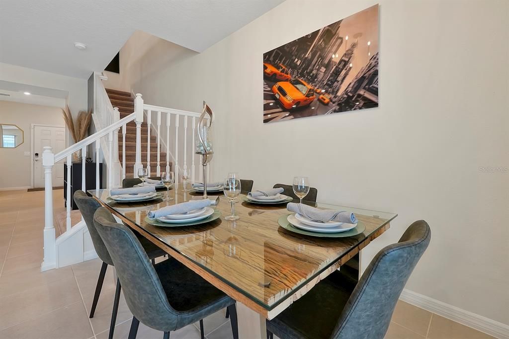 For Sale: $489,000 (5 beds, 4 baths, 2283 Square Feet)