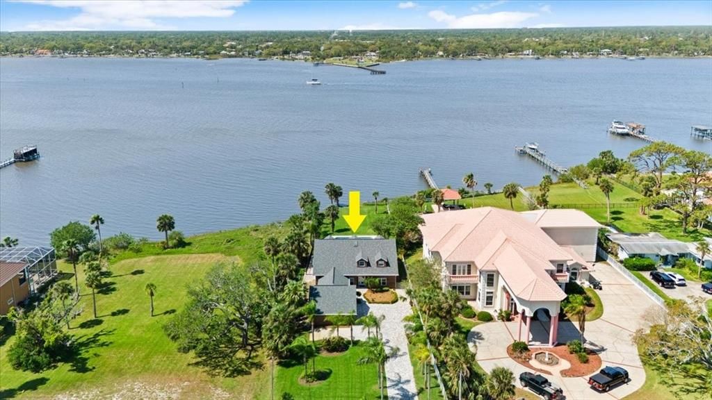 For Sale: $1,750,000 (3 beds, 2 baths, 3230 Square Feet)