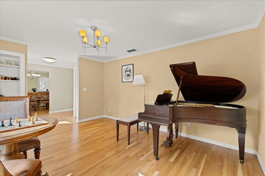 For Sale: $1,750,000 (3 beds, 2 baths, 3230 Square Feet)