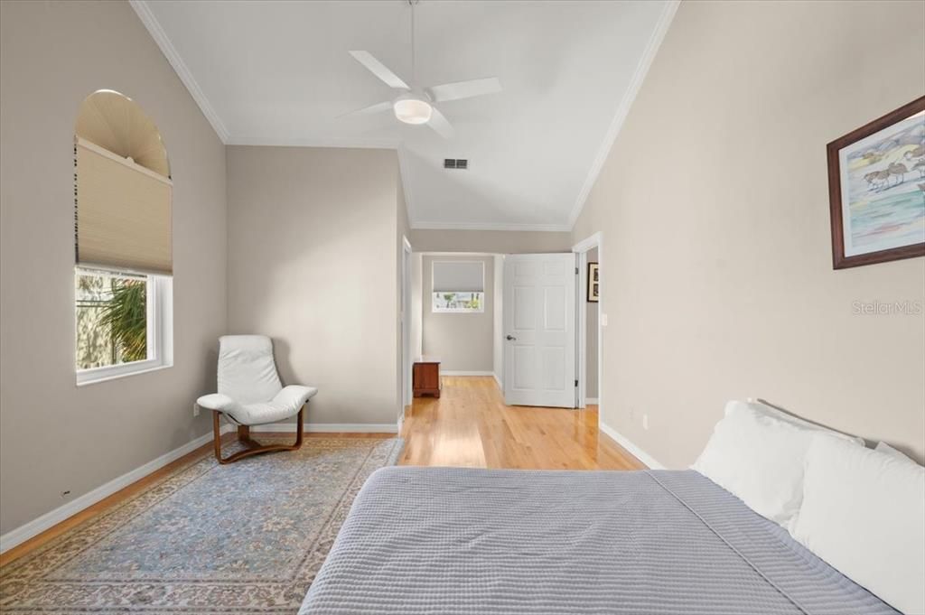 For Sale: $1,750,000 (3 beds, 2 baths, 3230 Square Feet)