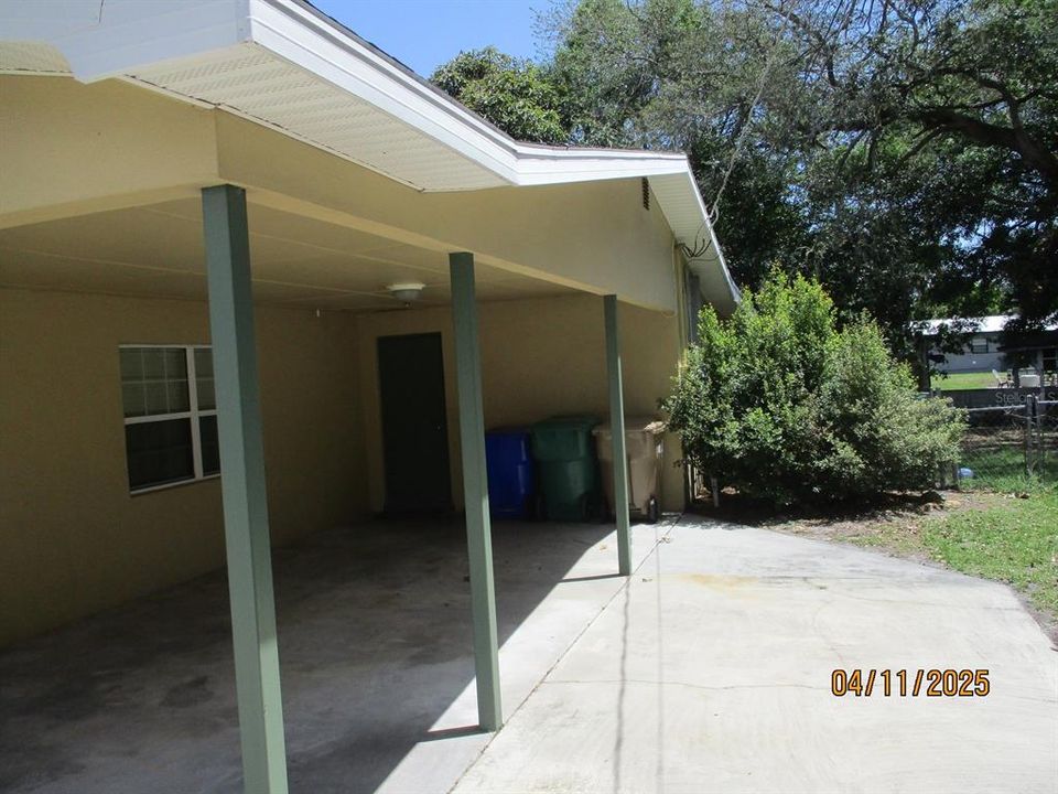 На продажу: $340,000 (4 спален, 2 ванн, 1740 Квадратных фут)